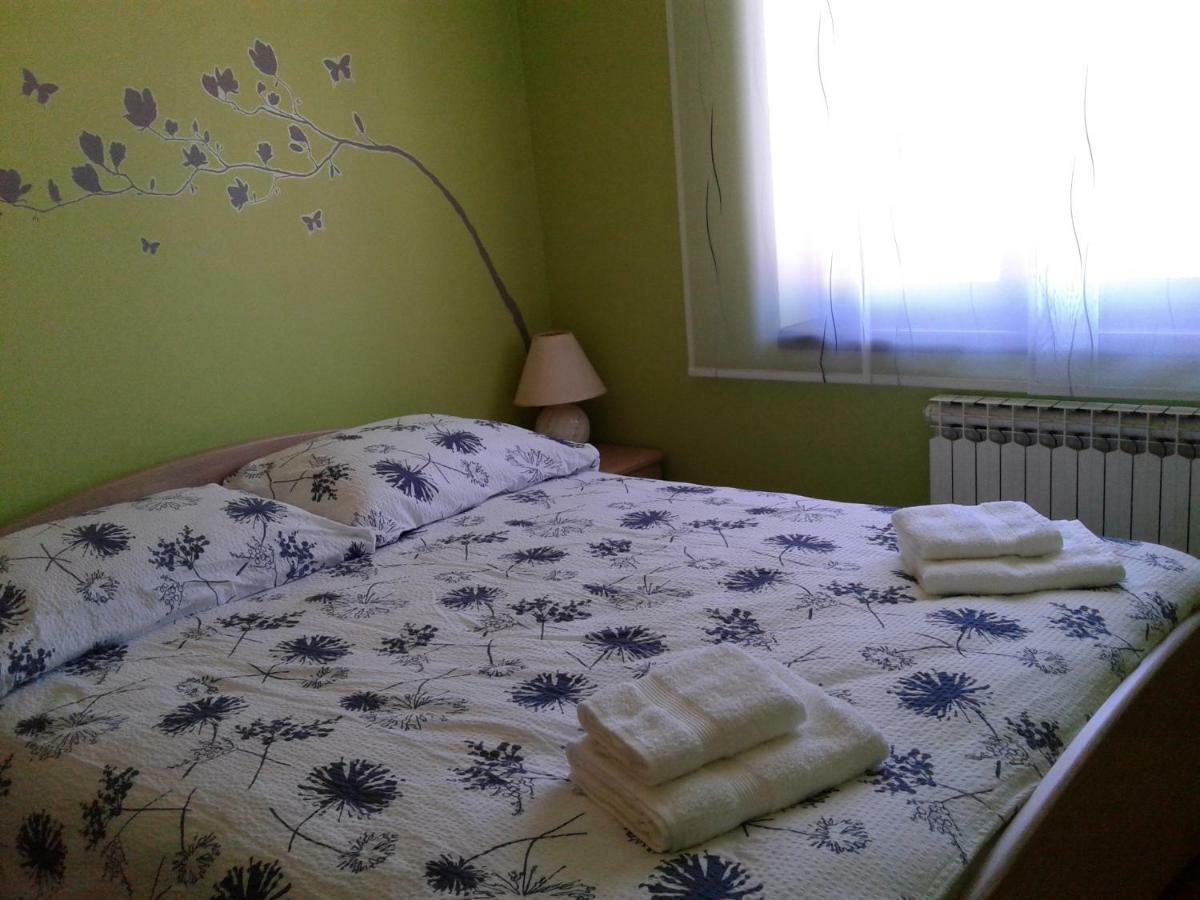 Apartment Sunny Place Пула Екстер'єр фото